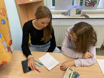 Osmáci z áčka předpovídali anglicky počasí