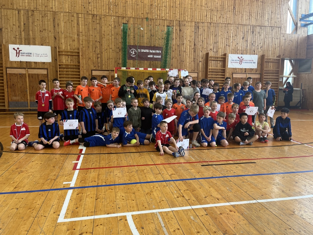 Další kolo v kutnohorské miniházené - bronzové medaile